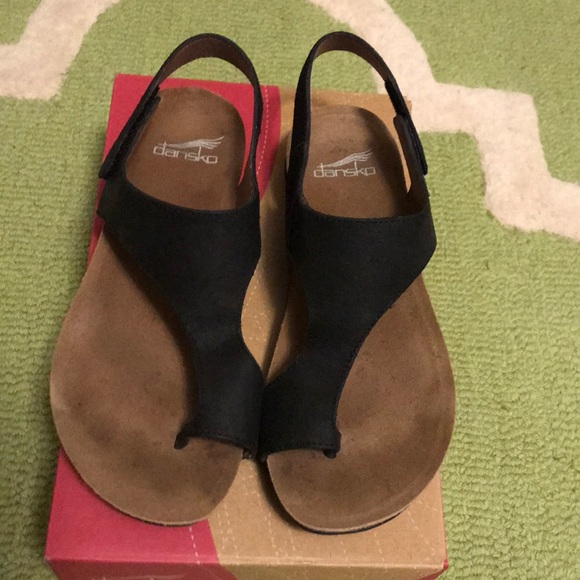 Dansko Shoes - Dansko Reece Sandals 36- Full Grain Suede in Black